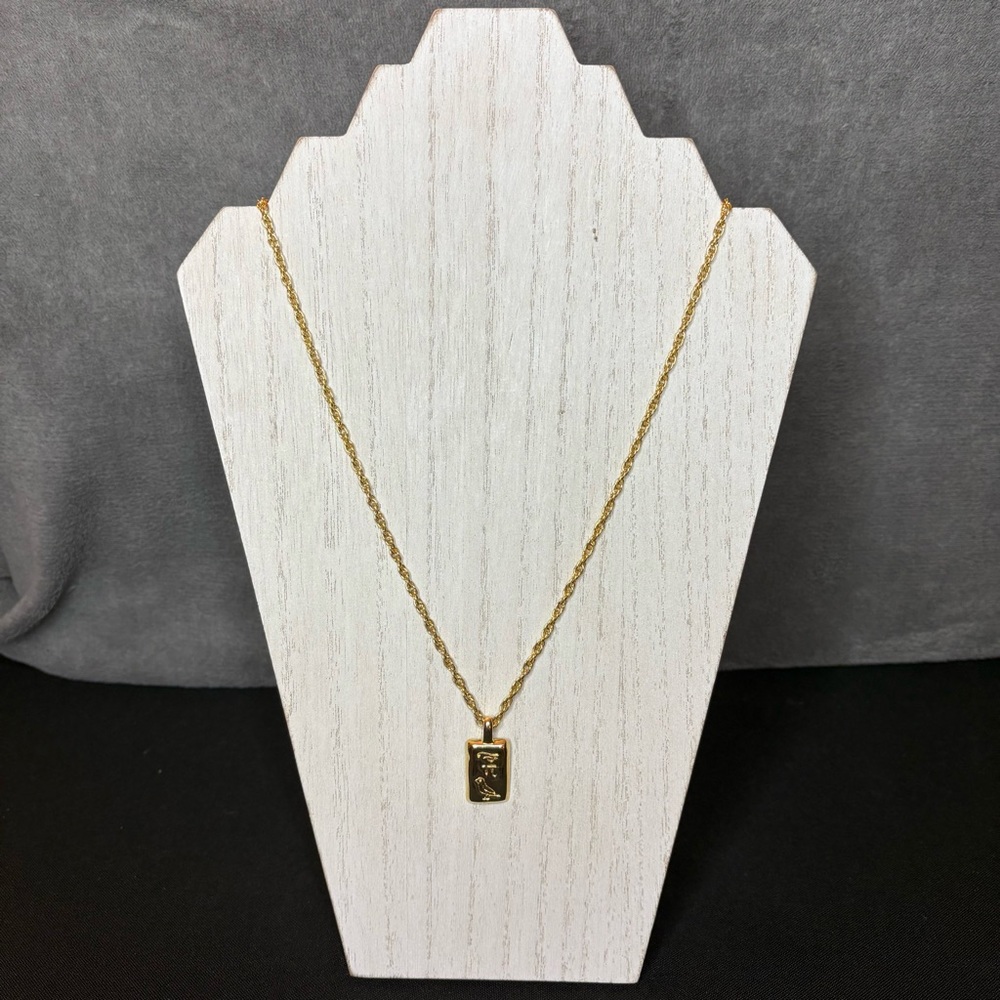 Vintage Costume 13” Necklace, Gold Chain, Egyptian Hieroglyphic Pendant